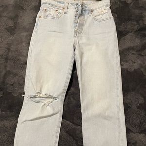 Brand new Levi wedgie pant